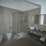 3 Tigli Panzió Maslianico