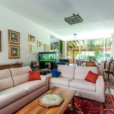 3 Tigli مازلِيانيكو