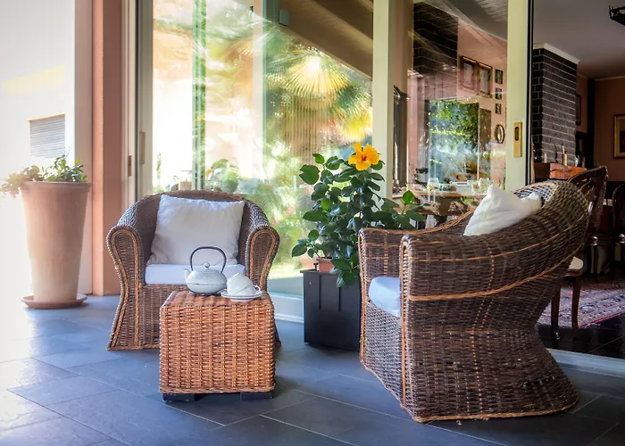 3 Tigli مازلِيانيكو